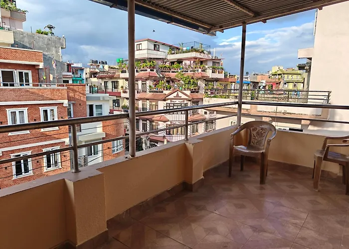 2br Near Thamel W Free Wi-fi & Private Bath Apartment